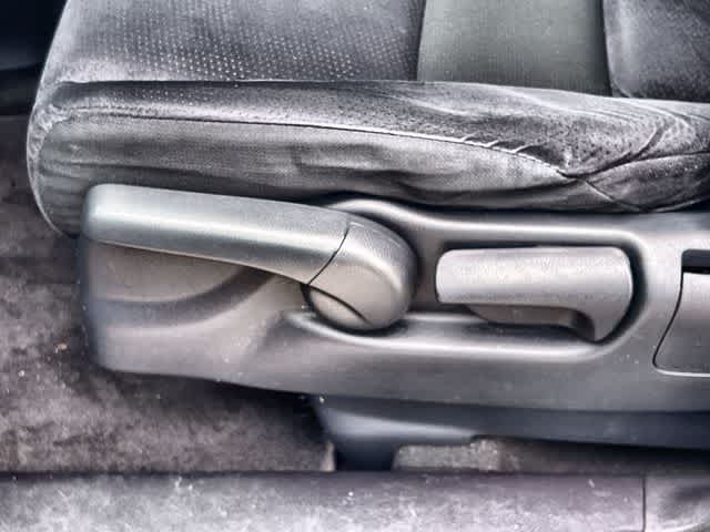 Thumbnail: 2011 Honda CR-V - 29