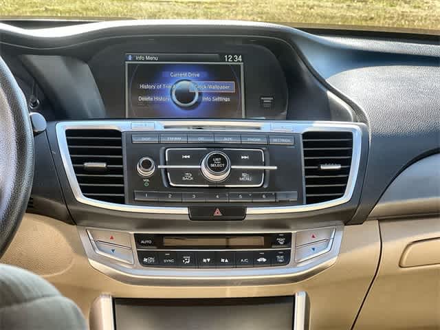 Thumbnail: 2015 Honda Accord - 18