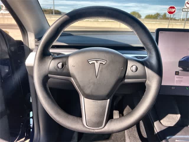 Thumbnail: 2022 Tesla Model Y - 17