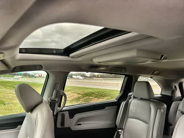 Thumbnail: 2019 Honda Odyssey - 32