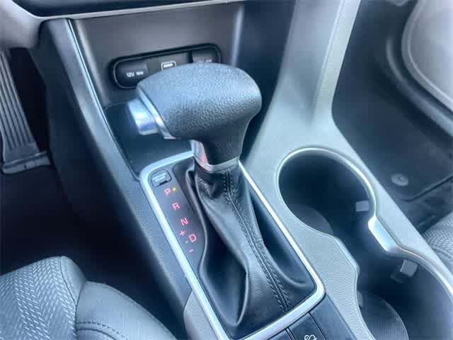 Thumbnail: 2022 Kia Sportage - 16