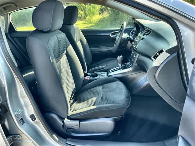 Thumbnail: 2016 Nissan Sentra - 12