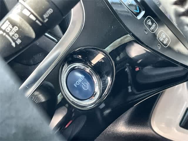 Thumbnail: 2017 Toyota Prius Prime - 28