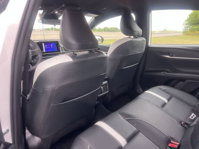 Thumbnail: 2025 Toyota Camry - 13