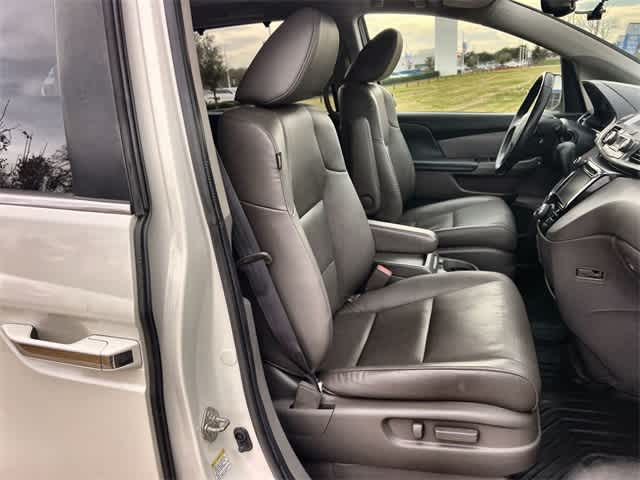 Thumbnail: 2016 Honda Odyssey - 12