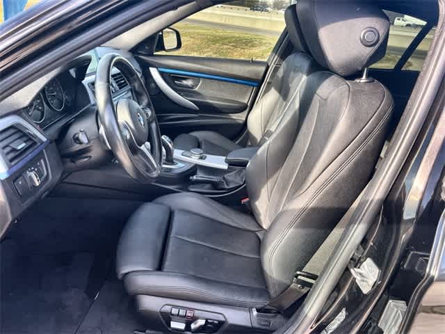 Thumbnail: 2018 BMW 3 Series - 11