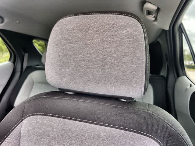 Thumbnail: 2022 Chevrolet Equinox - 25