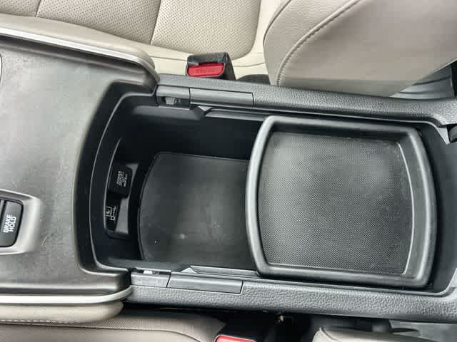 Thumbnail: 2018 Honda Accord - 27