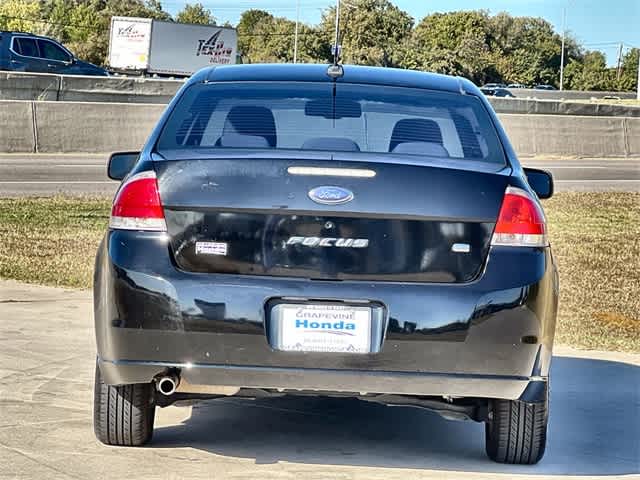 Thumbnail: 2009 Ford Focus - 6