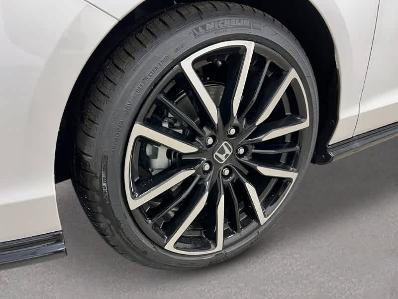 Thumbnail: 2025 Honda Accord - 11