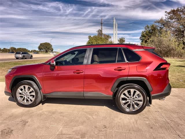 Thumbnail: 2025 Toyota RAV4 - 4