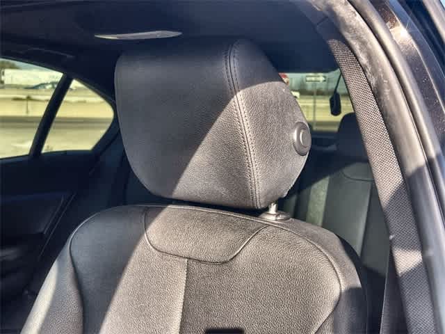 Thumbnail: 2018 BMW 3 Series - 25