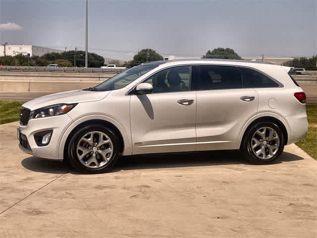 Thumbnail: 2017 Kia Sorento - 4