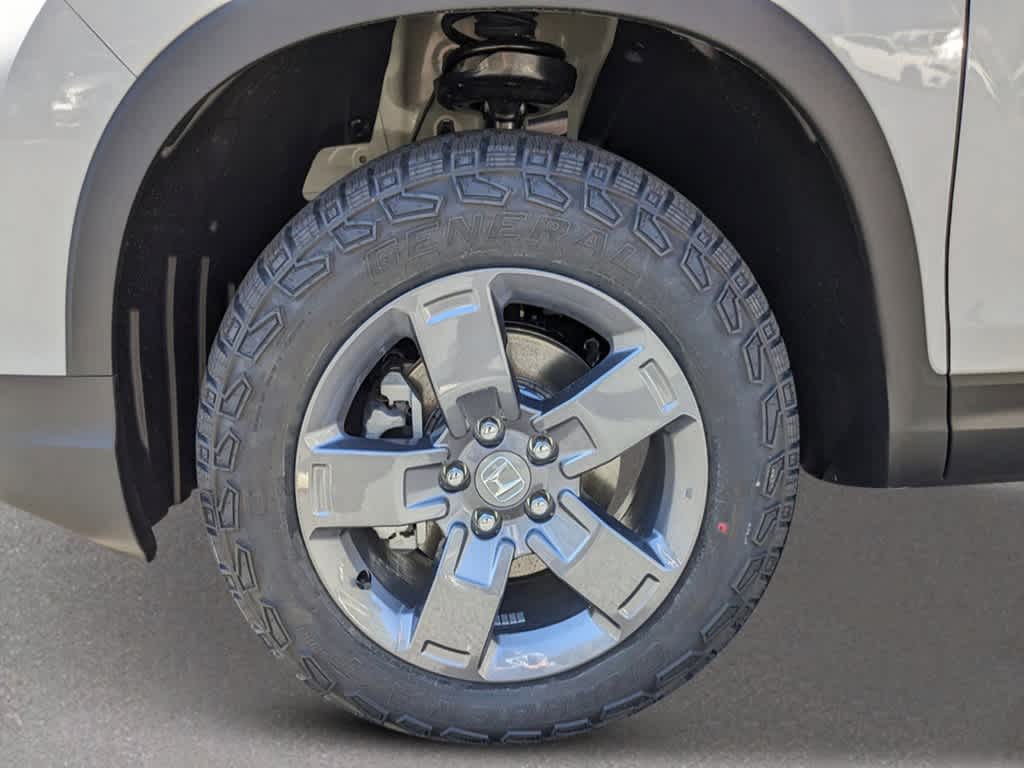 Thumbnail: 2025 Honda Ridgeline - 8