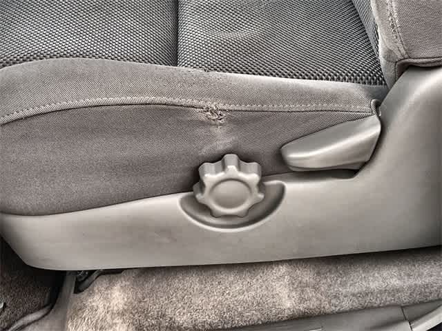 Thumbnail: 2010 Toyota Tacoma - 30