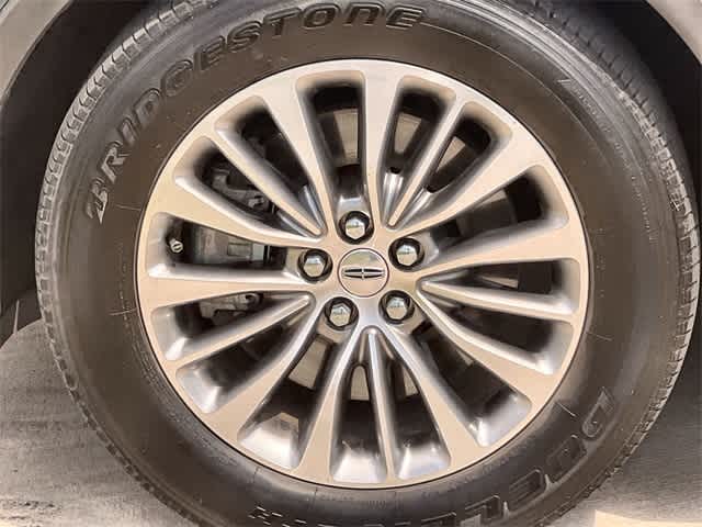 Thumbnail: 2016 Lincoln MKX - 9