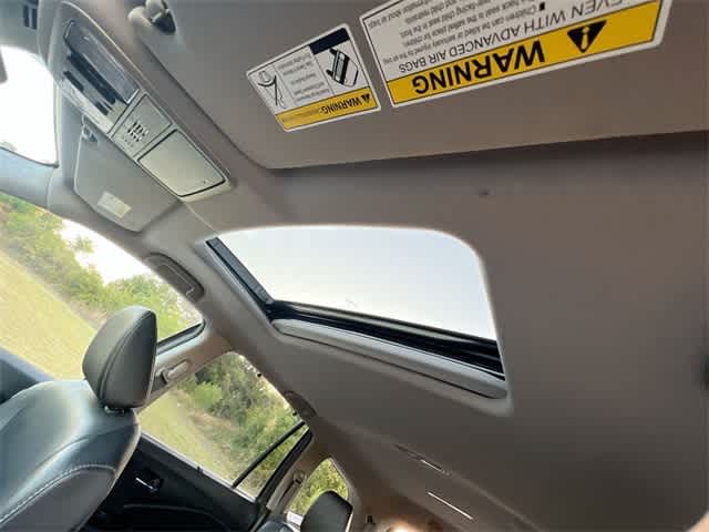 Thumbnail: 2019 Honda Pilot - 32