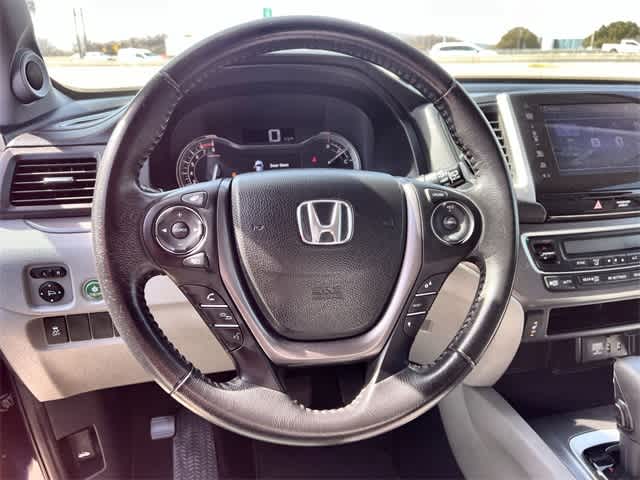 Thumbnail: 2016 Honda Pilot - 17