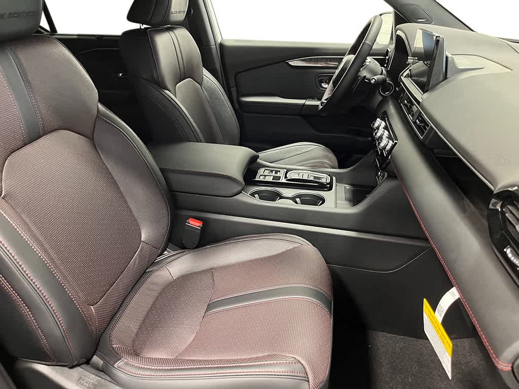 2025 Honda Pilot Black Edition 29