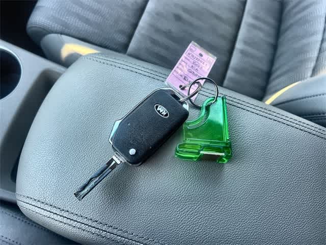 Thumbnail: 2022 Kia Sportage - 21