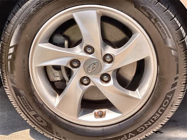 Thumbnail: 2014 Hyundai Elantra - 9