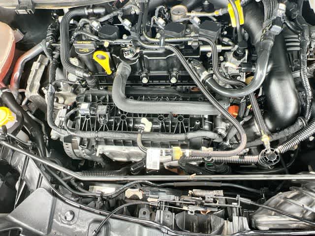 Thumbnail: 2019 Ford Escape - 10