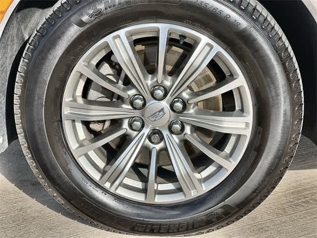 Thumbnail: 2017 Cadillac XT5 - 9