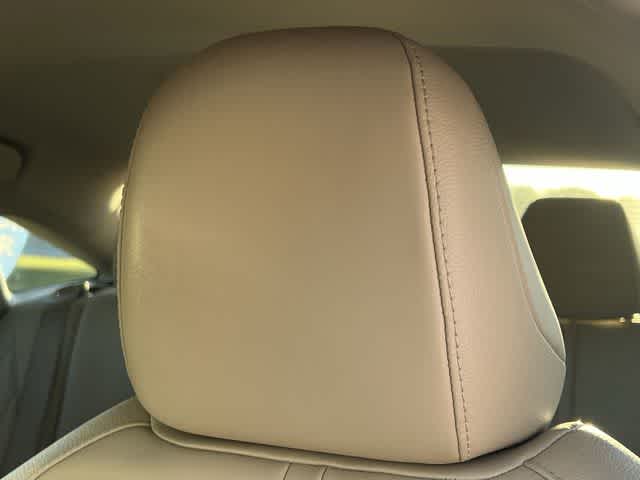 Thumbnail: 2022 Toyota Avalon - 25