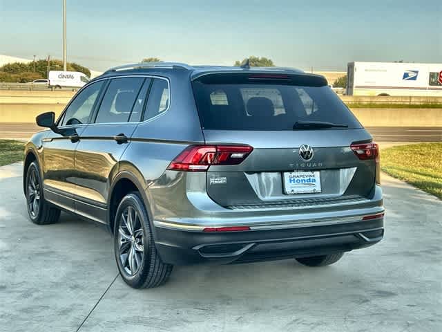 Thumbnail: 2022 Volkswagen Tiguan - 5