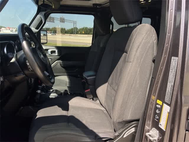 Thumbnail: 2021 Jeep Wrangler - 11