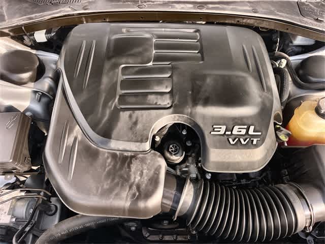 Thumbnail: 2020 Dodge Charger - 10