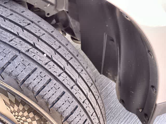 Thumbnail: 2017 Chevrolet Equinox - 23