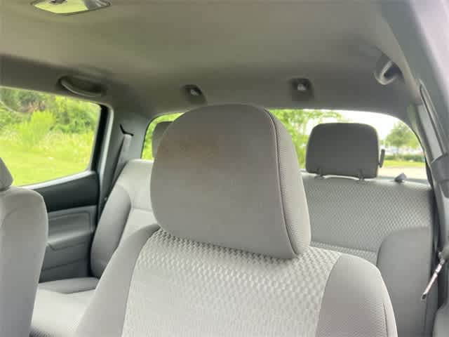 2012 Toyota Tacoma  25