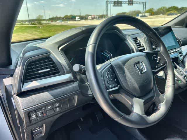 Thumbnail: 2024 Honda Odyssey - 15