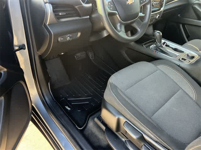 Thumbnail: 2019 Chevrolet Traverse - 3