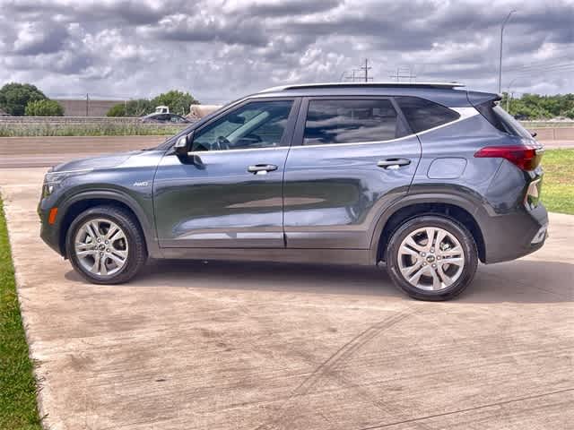 2021 Kia Seltos S 4