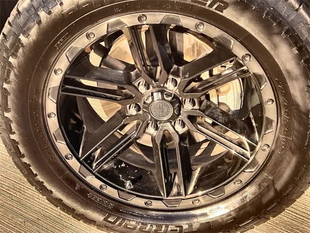 Thumbnail: 2021 Nissan Armada - 9