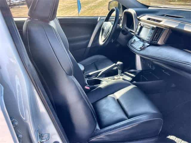 Thumbnail: 2013 Toyota RAV4 - 12