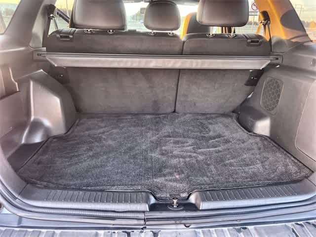 Thumbnail: 2010 Ford Escape - 20