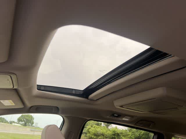 Thumbnail: 2019 Honda Odyssey - 32