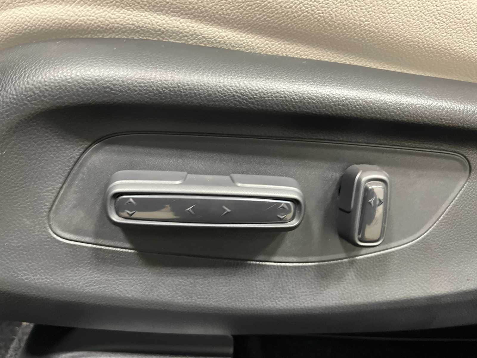 Thumbnail: 2026 Honda HR-V - 13