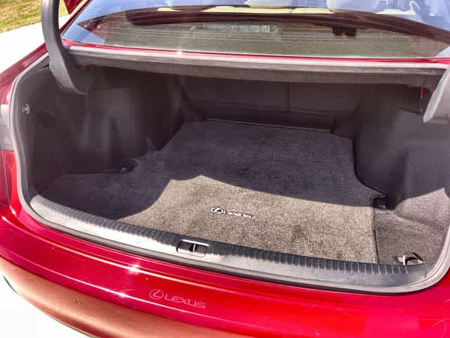 Thumbnail: 2015 Lexus IS - 20