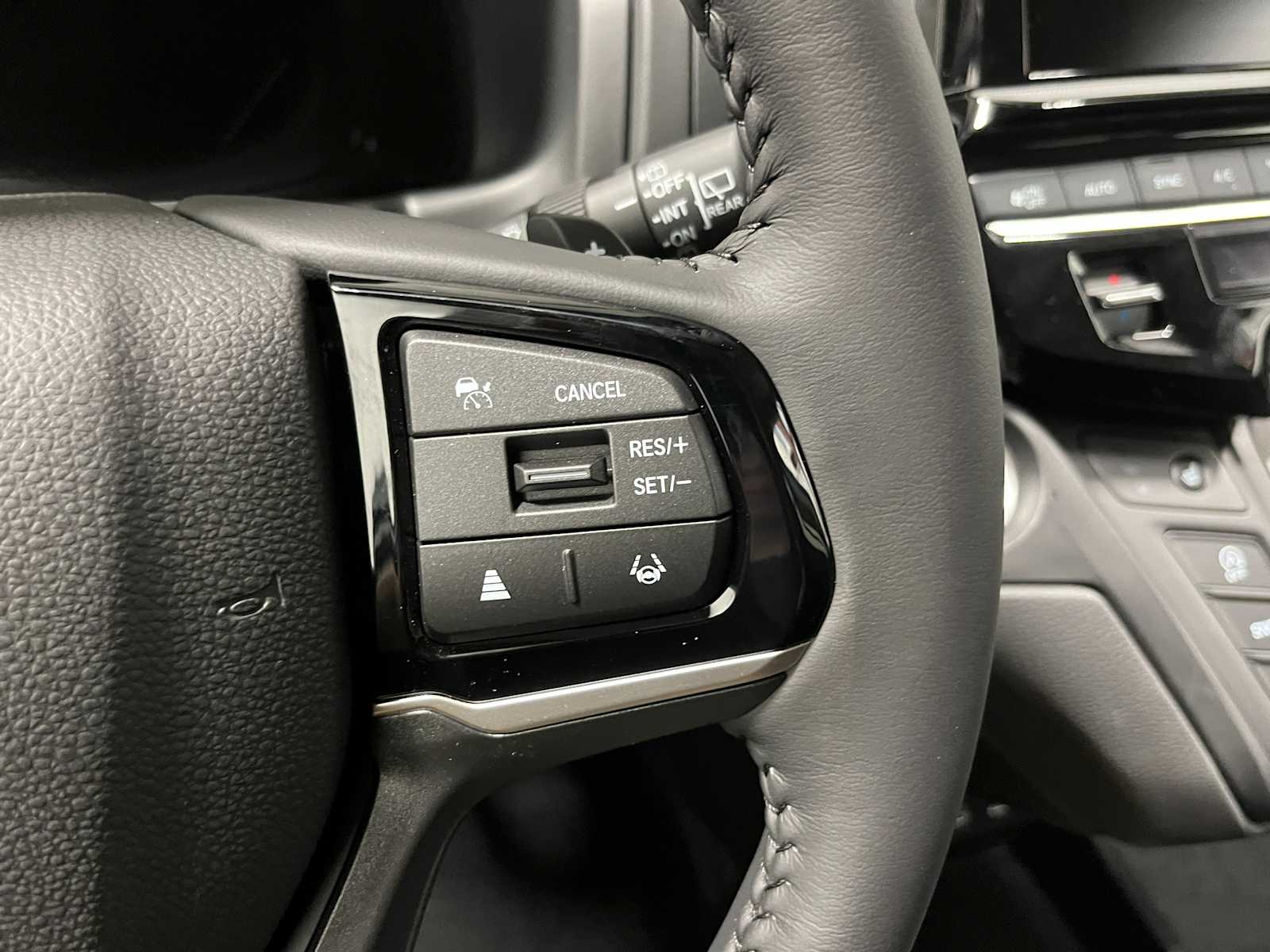 Thumbnail: 2026 Honda Odyssey - 16