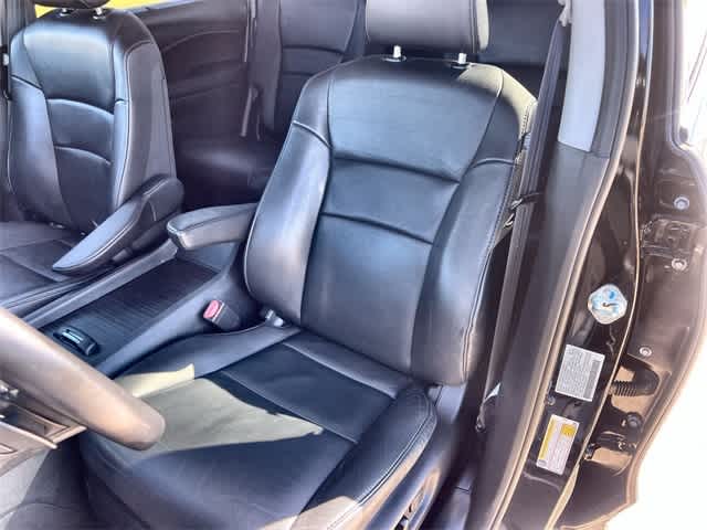 Thumbnail: 2022 Honda Pilot - 11