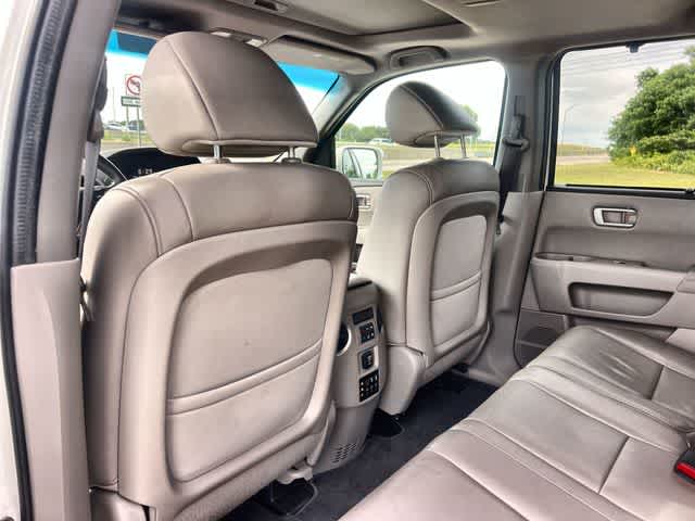 Thumbnail: 2012 Honda Pilot - 13