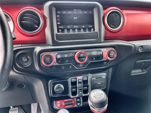 Thumbnail: 2021 Jeep Wrangler - 18