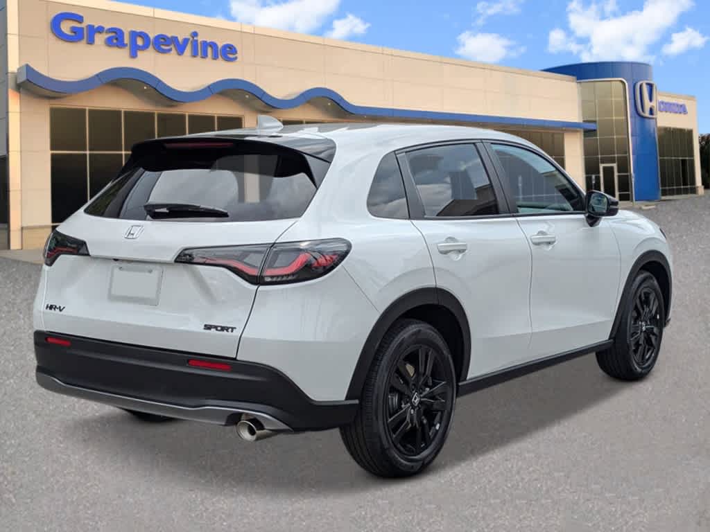 Thumbnail: 2027 Honda HR-V - 4