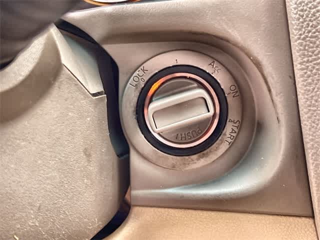 Thumbnail: 2012 Nissan Armada - 28