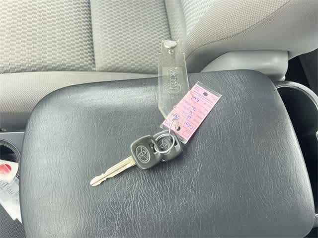 2012 Toyota Tacoma  21