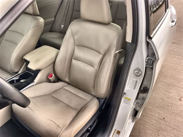 Thumbnail: 2015 Honda Accord - 11